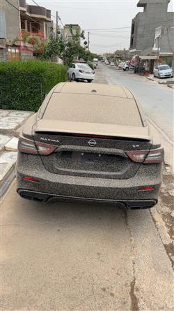 Nissan Maxima
